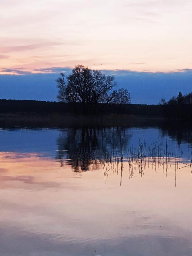 Domek Wypoczynkowy Nad Jez. Dadaj บิสกูเปียซ ภายนอก รูปภาพ